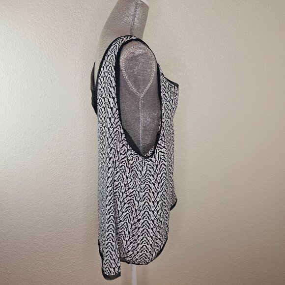Halogen Batik Chevron Print Tank Top Size XXL - Picture 3 of 8